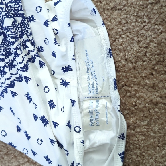 DONATED - Picture 5 of 6